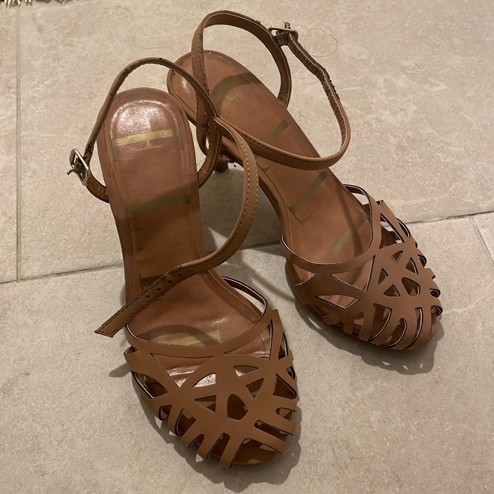 Mini heels Elle brown shoes